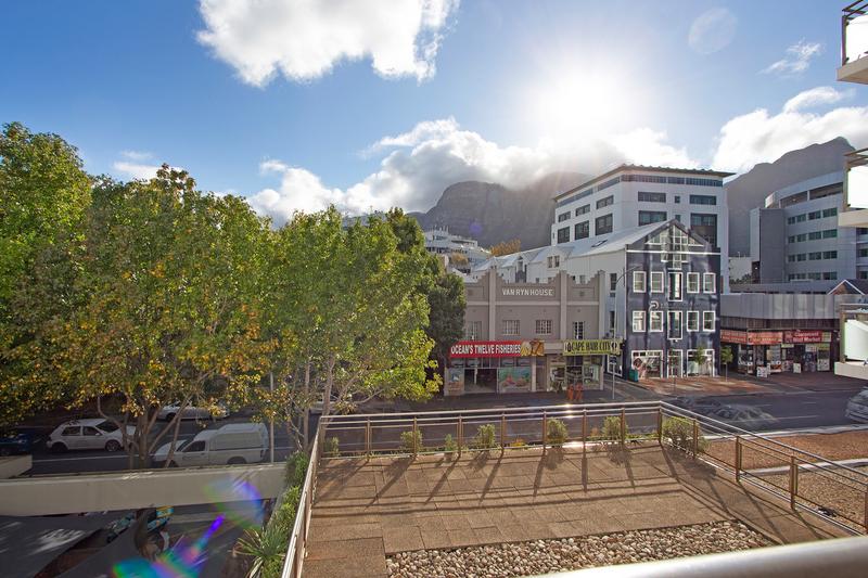 To Let 2 Bedroom Property for Rent in Claremont Western Cape